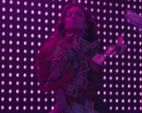 Jennifer Lopez, Constance Wu, Julia Stiles, Cardi B, etc   - Hustlers (2019)