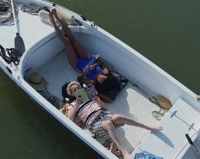 Jordan Kristine Seamon, Francesca Scorsese, Faith Alabi nude - We Are Who We Are (2020) (Season 1, Episode 3)