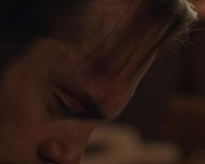 Emma Lung Nude - Peaches (2004)