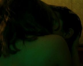 Kristen Stewart nude & sex - On The Road S1E1