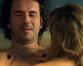 Natalia Verbeke naked (explicit sex) – El otro lado de la cama (2002)