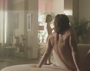 Romy Lauwers Nude - Het Leven Is Vurrukkulluk (2018)