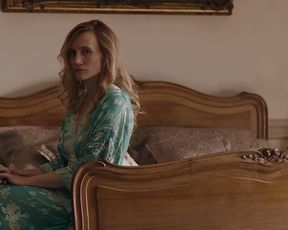 Jelena Dukic - Kralj Petar I s01e02 (2019)