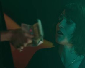 Kellie Blaise sexy - Ill Behaviour (2017)(Season 1, Episode 3)