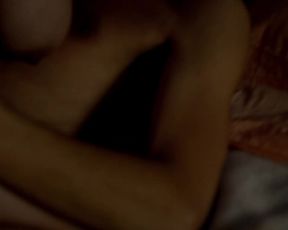 Angela Forero sexy - Narcos  (2016) (Season 2, Episode 1)