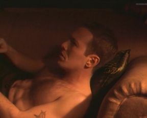 Leslie Hope - Paris France (1993)