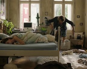 Jennifer Ulrich Nude - Herztoene (2013)