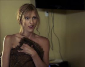 Molinee Green Nude - Milf (2010)