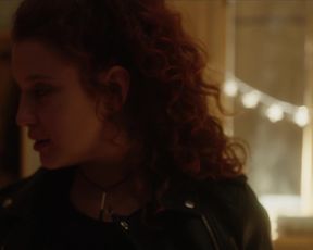 Danna Paola, Ester Exposito, Maria Pedraza nude - Elite s01e05 (2018)