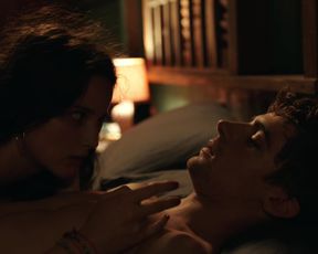 Vera Kolesnikova - Le Bureau des Legendes s05e05 (2020) Naked movie scene