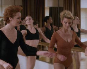 Alison Brie, Betty Gilpin, Jackie Tohn, Kate Nash Sexy, Hot Scene in 'Glow'