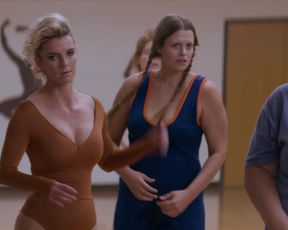 Alison Brie, Betty Gilpin, Jackie Tohn, Kate Nash Sexy, Hot Scene in 'Glow'