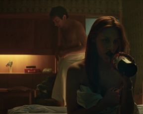 Polina Aug nude - Yumorist (2019)