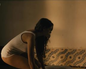 Nailia Harzoune - Renaitre (2015) Nude of staging scene