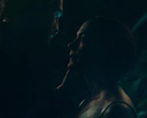 Jacinthe Lague nude - La Famille Ouellette (2019)