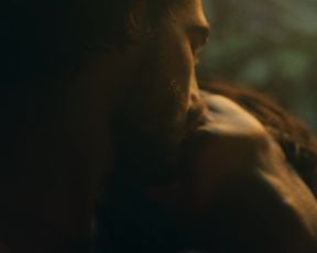 Jacinthe Lague nude - La Famille Ouellette (2019)