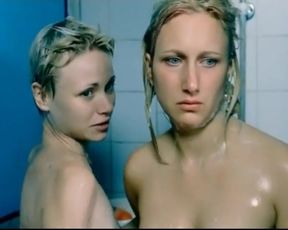 Orsolya Toth Nude - Szep napok (HU 2002)