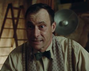 Franziska Holitschke nude - Babylon Berlin s01 (2017)