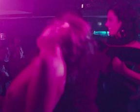 Noelle Trudeau, Jessica Rockwood nude - Bleed For This (2016)