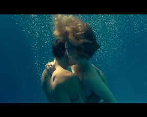 Evelyne Brochu - Cafe De Flore