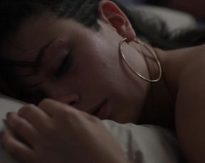 Anna Castillo nude - El olivo (2016)