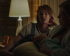 Charlize Theron - Tully (2018) Censored nude scene