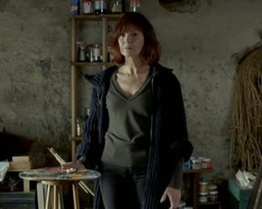 Amira Casar, Helene de Saint-Pere Topless in film 'Peindre ou faire l’amour'