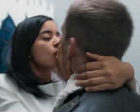 Paulina Gaitan naked - Diablo Guardian s01e02 (2018)