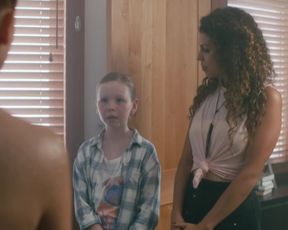 Dani Kind - Workin' Moms s01e05 (2017) Naked actress in a sexy scenes