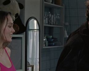 Lily-Rose Depp, Laetitia Casta - L'homme fidele (2018) celeb naked