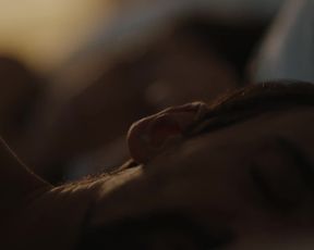 Julia Ianina - 1 Contra Todos s04e06 (2020) Nude sexy video