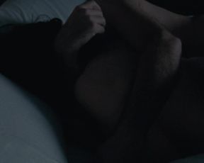 Christa Theret, Juliette Binoche - Doubles vies (2018) celebrity topless scenes