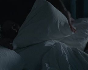 Christa Theret, Juliette Binoche - Doubles vies (2018) celebrity topless scenes