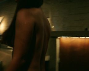 Andrea Bogart, sexy - Snowfall s01e01 (2017) Naked actress in a "topless" scene