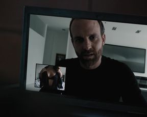 Riley_Keough_-_The_Girlfriend_Experience_s01e11-12 (2016)