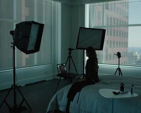 Riley_Keough_-_The_Girlfriend_Experience_s01e11-12 (2016)