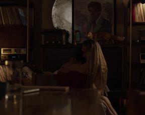 Jemima Kirke sexy - Girls (2016) (Season 5, Episode 4)