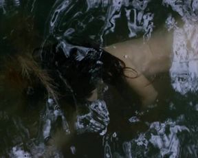 Daniela Ramirez nude - Ausencia (2017) trailer