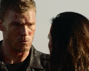 Christina Ochoa naked - Blood Drive s01e02 (2017)