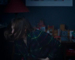 Valerie Donzelli - Notre Dame (2019) Hot movie video