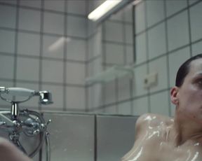 Veerle Baetens - Tabula Rasa s01 (2017) Сut scene