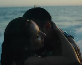 Aleksandra Poplawska – Kobiety Mafii s01e05 (2018) Naked actress in a TV movie scene