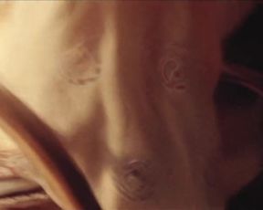 Waleska Freitas nude - Dois Irmaos (2017) (Season 1, Episode 3)