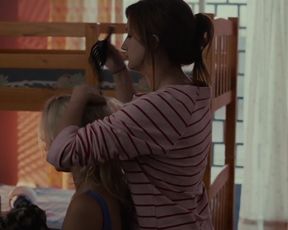 Greta Fernandez - La hija de un ladron (2019) Naked TV movie scene