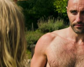 Julia Dietze - 5 Frauen (2016) Naked actress in a TV movie scene