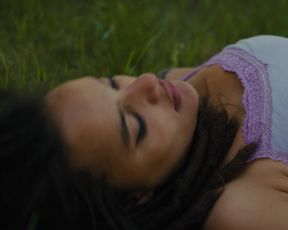 Sasha_Lane_-_American_Honey (2016)