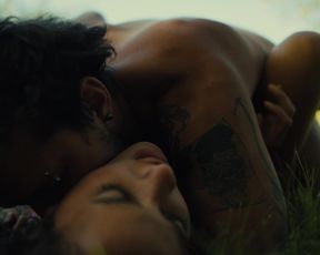 Sasha_Lane_-_American_Honey (2016)