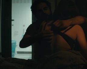 Irina Radulescu nude - Urma (Legacy) (2019)