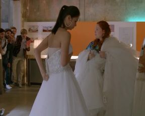 Catalina Denis nude - Josephine, ange gardien (2016) (Season 20, Episode 2)