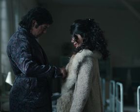 Maria Fernanda Candido, Marilina Marino - The Traitor (Il traditore) (2019) Hot of staging scene